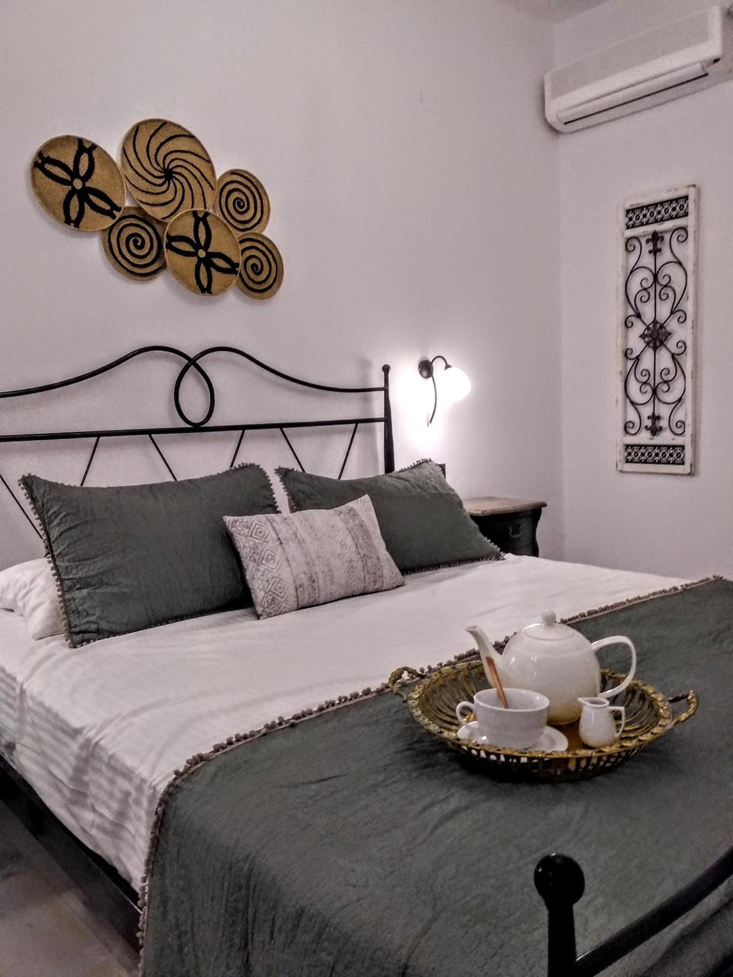 Idomeneas Apartments Sougia Rum bild